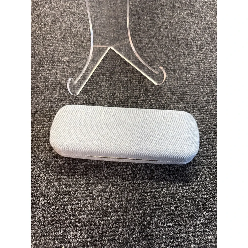 Guess~Hard Eyeglass Case~Denim with Red Logo